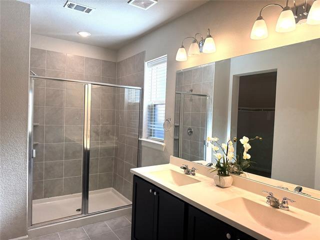 Building Photo - 5437 W Wedge Wood Dr