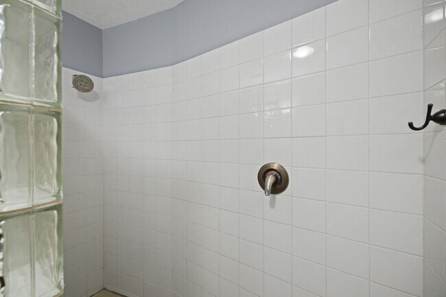 Building Photo - 4213 Butler St