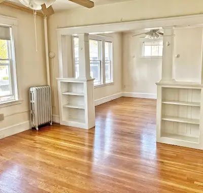 Building Photo - Good credit & Solid income a must!