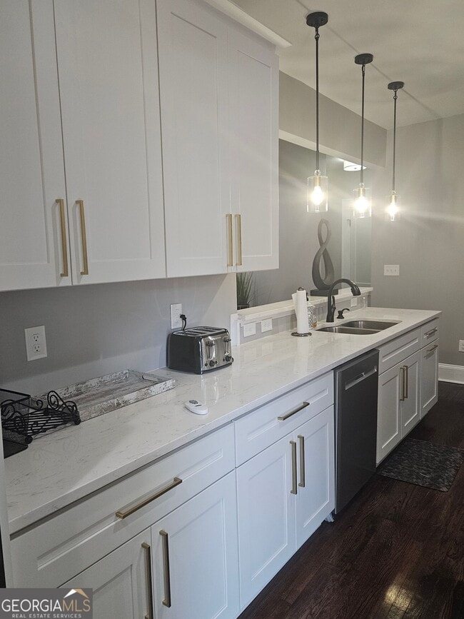 Building Photo - 2429 Hosea L Williams Dr SE