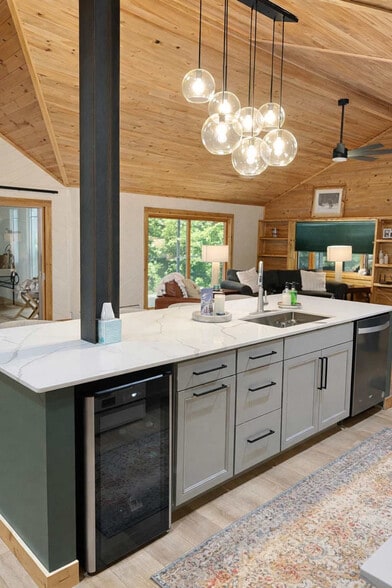 Building Photo - 21461 CO-140