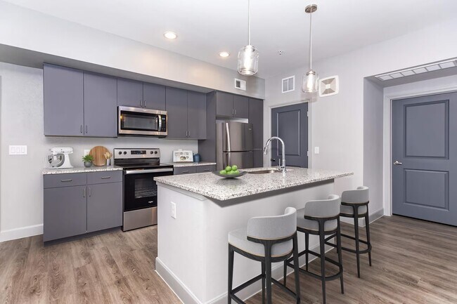 Building Photo - Fresh Living in Houston | Specials Availab...