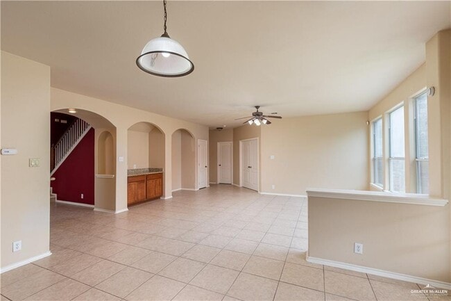 Building Photo - 18 Fairmont Ave