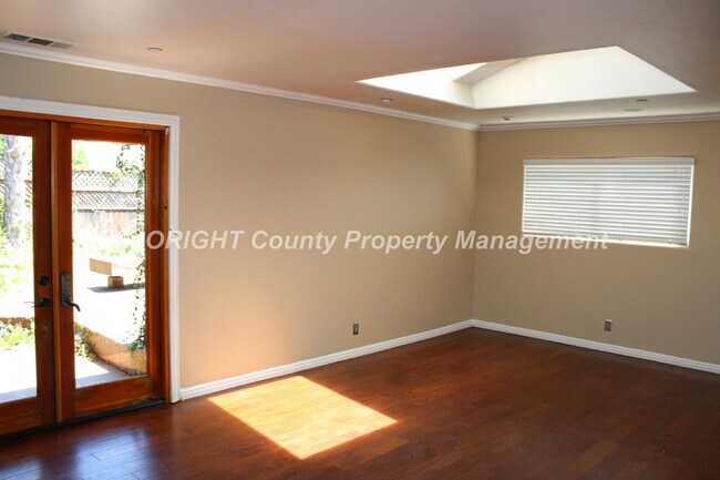 Building Photo - AVAILABLE AUGUST - Immaculate Spanish Style SLO Home - 3 Bedroom / 2 Bathroom