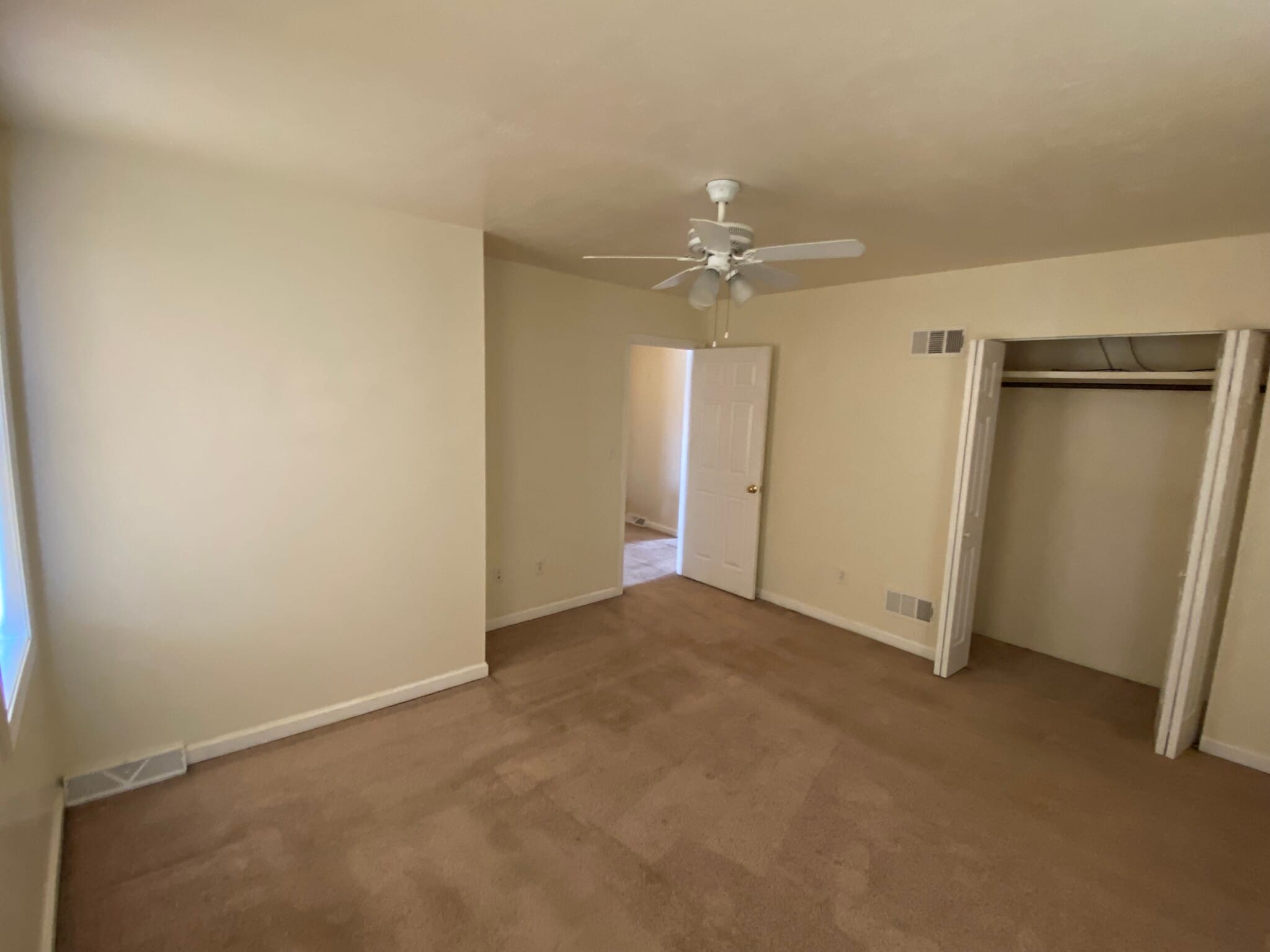 Building Photo - 314 Eicher Ave