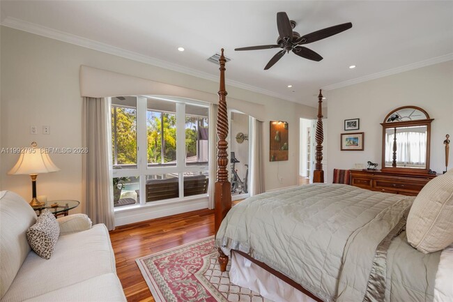 Building Photo - 755 Tiziano Ave