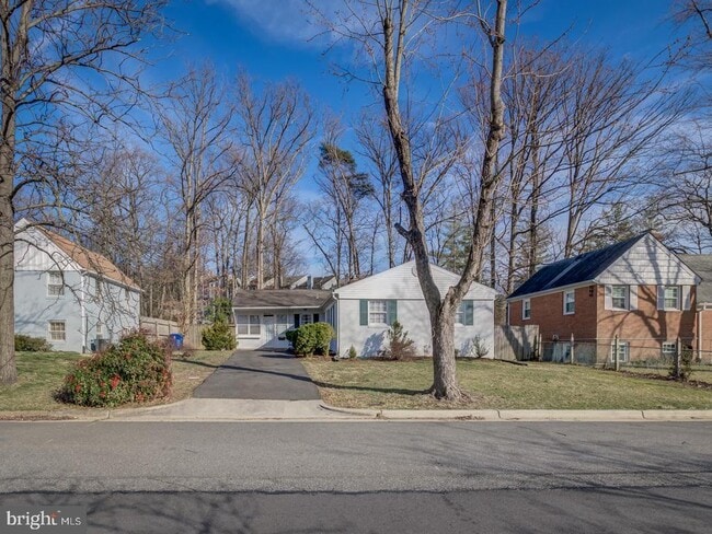 Building Photo - 31 Fort Williams Pkwy