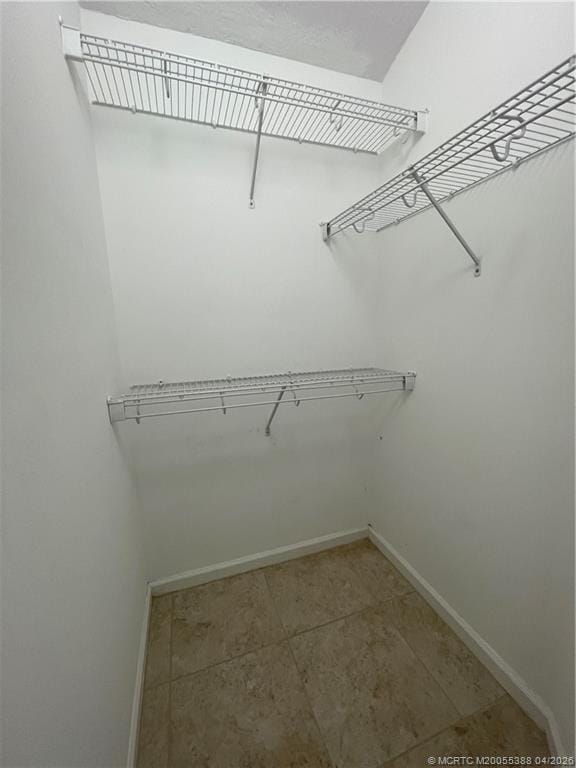 Building Photo - 456 SW Prado Ave