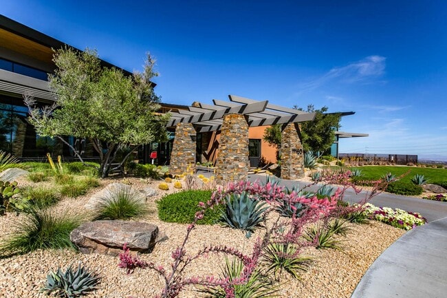 Building Photo - Single Story Pool Home In Reverence Guard Gated Community