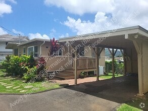 Building Photo - Charming 3-Bedroom Pet-Friendly Home with ...
