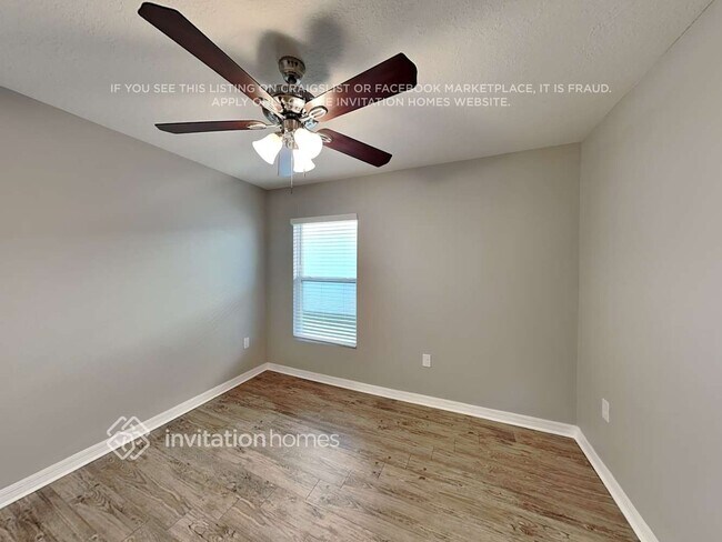 Building Photo - 4116 Silver Strand Trl