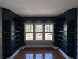 Building Photo - 1808 W Bradley Ave