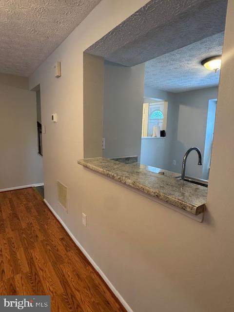 Building Photo - 10635 Glen Hannah Dr