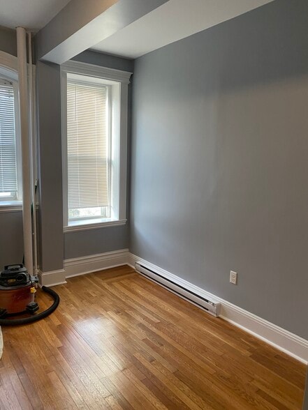 Building Photo - 80 Fenway