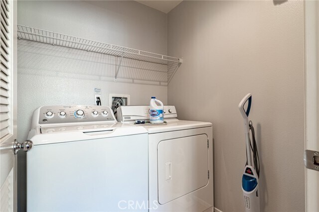 Building Photo - 6371 Estrela Ln