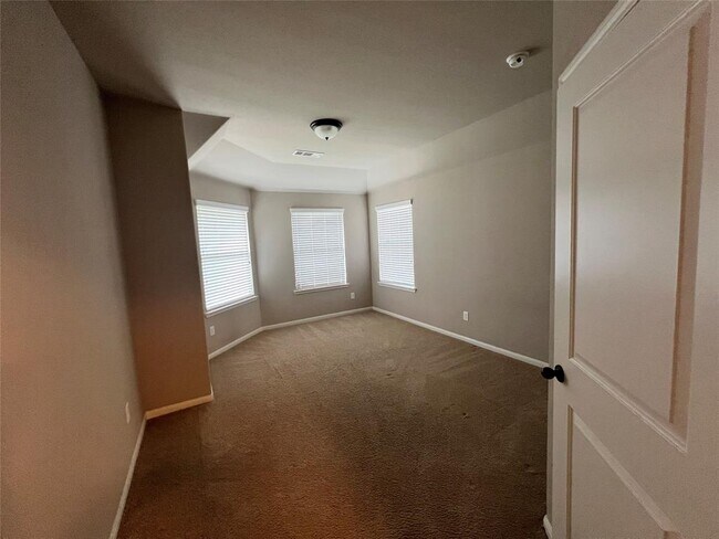 Building Photo - 5222 Heather Meadow Ln