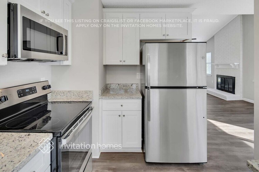 Building Photo - 6530 Touchwood Dr
