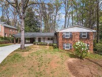 Building Photo - 274 Land O Lakes Ct NE