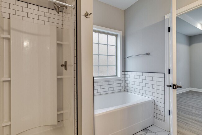 Building Photo - 207 Jesse Dr