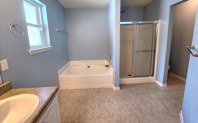 Building Photo - 316 Egan Dr