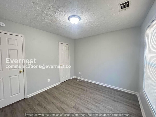 Building Photo - Beautiful 3 Bed/ 2 Bath Ranch Home in Union/ Pets Welcome