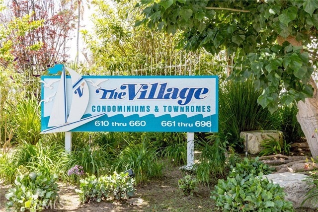 Building Photo - 665 The Village