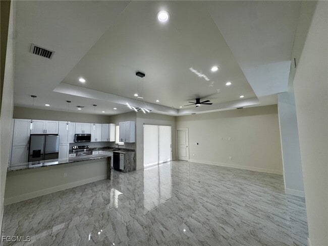 Building Photo - 194 Yager Cir