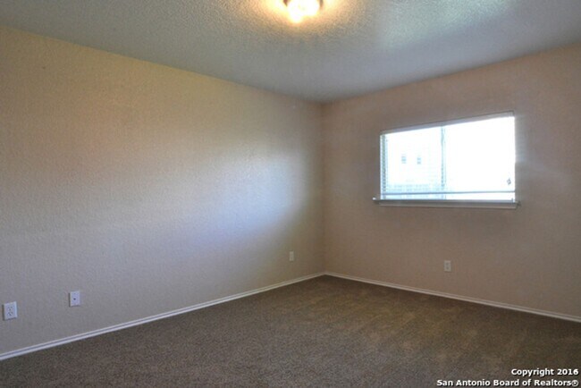 Building Photo - 10015 Bermuda Palm