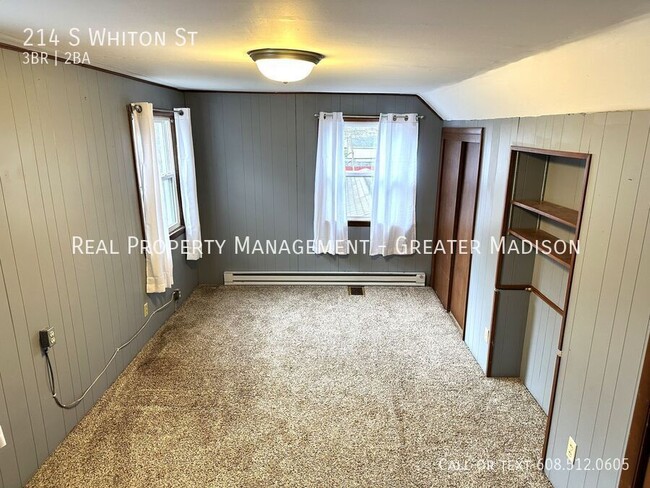 Building Photo - 214 S Whiton St