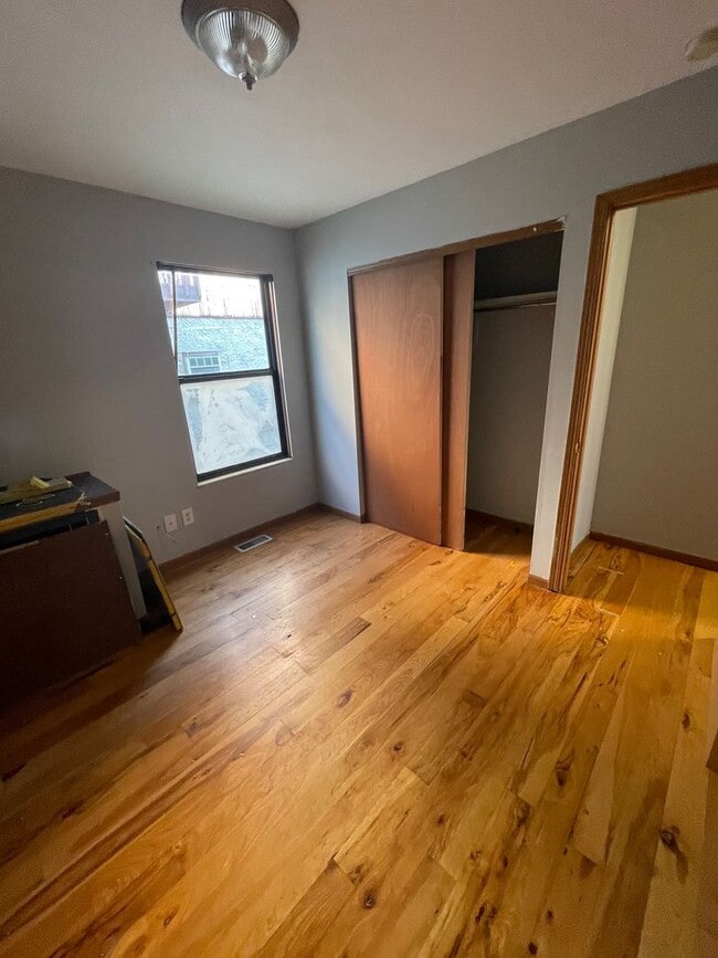 Building Photo - 72 Chittenden Ave