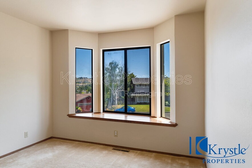 Building Photo - 149 Pajaro Way