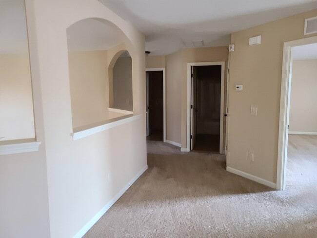 Building Photo - 7327 San Vista Dr