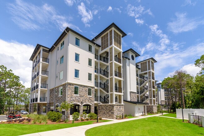 Building Photo - 9000 Heron Walk Dr