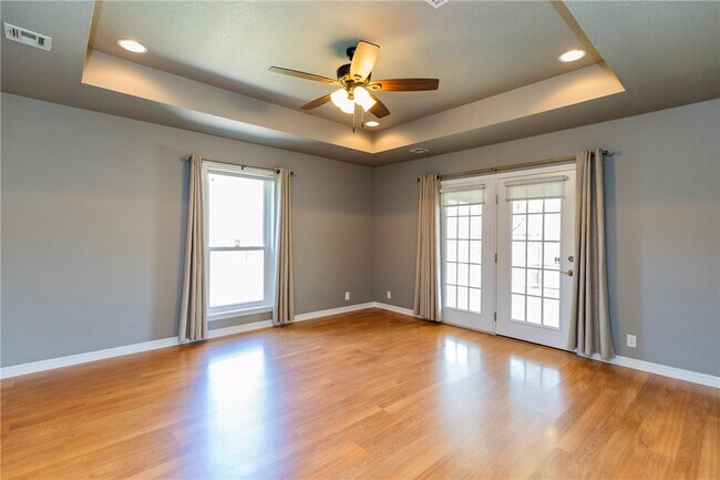 Building Photo - 1261 Mount Hebron Rd