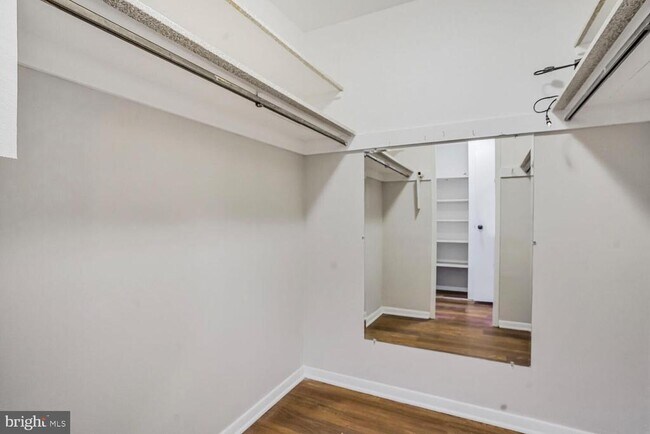Building Photo - 730 24th St NW