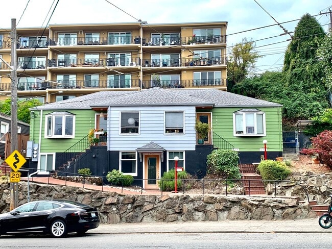 Building Photo - FAIRYTALE OF 1819 LLC QUEEN ANNE