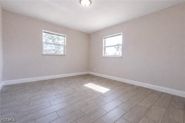 Building Photo - 5451 Eleventh Ave