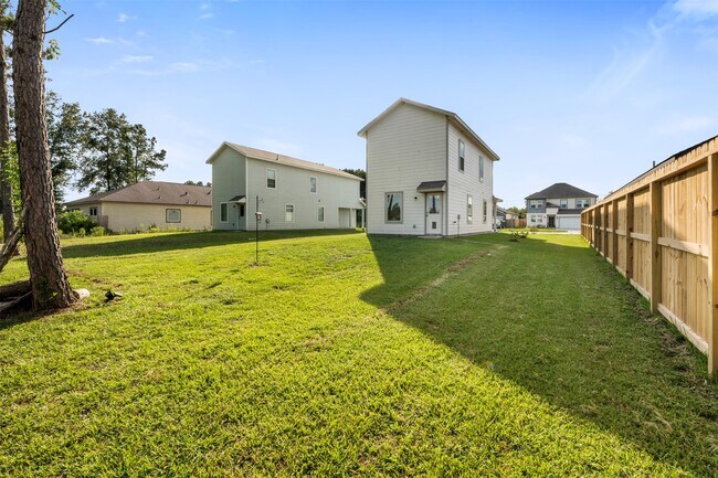 Building Photo - 1044 Rd 5203