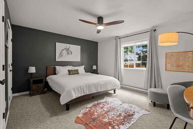 Building Photo - Glacier Chalet – Cozy Columbia Falls Retre...