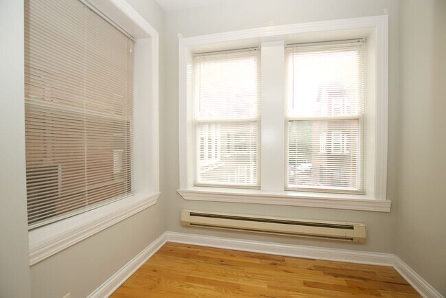 Building Photo - 4303 N Wolcott
