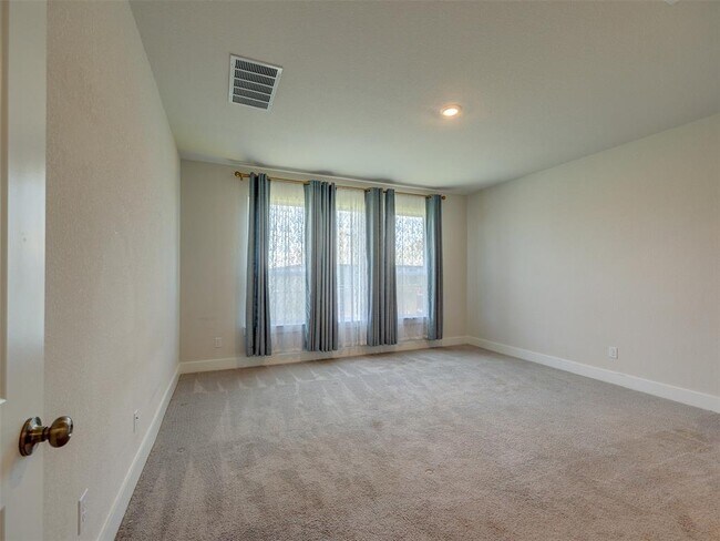 Building Photo - 153 Milam Crk Dr