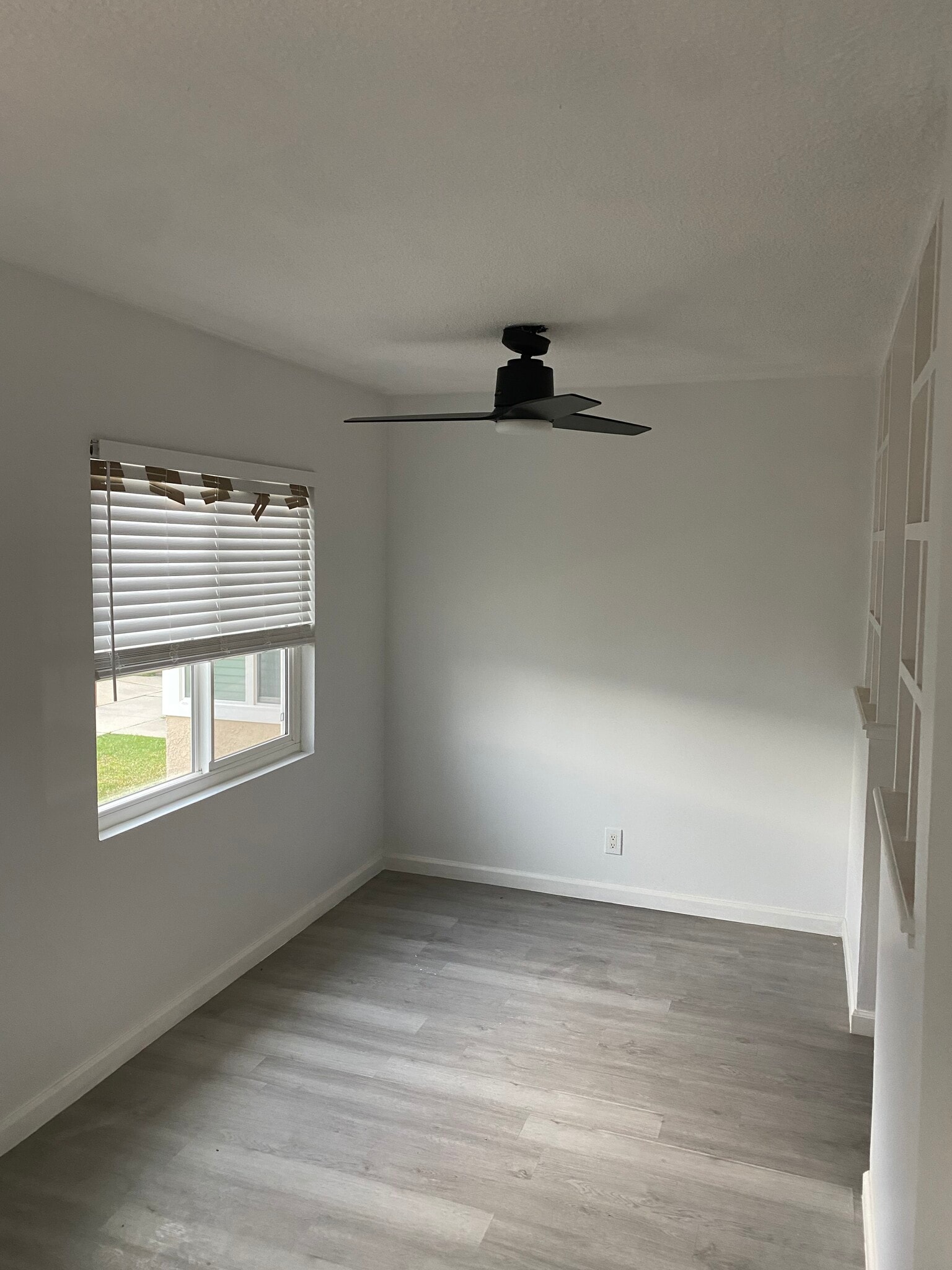 Building Photo - 2406 W Imperial Hwy