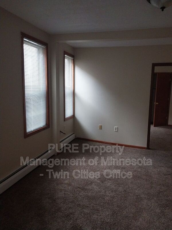 Building Photo - 2621 2nd Ave S