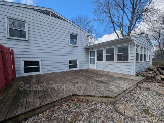 Building Photo - 3226 Arrowwood Dr