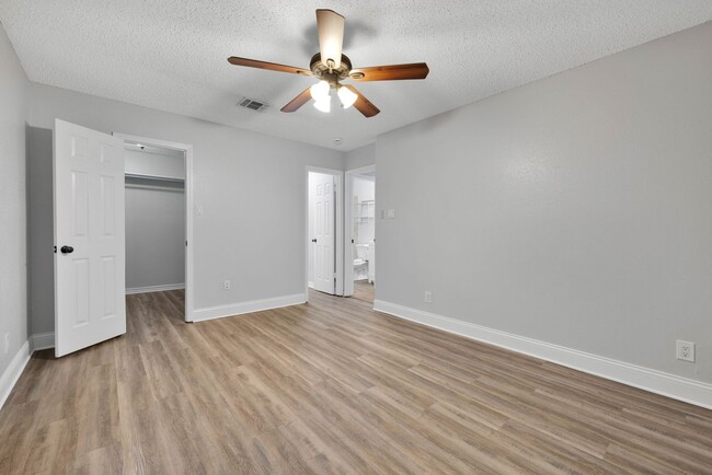 Building Photo - Beautiful one story home near Sea World fo...