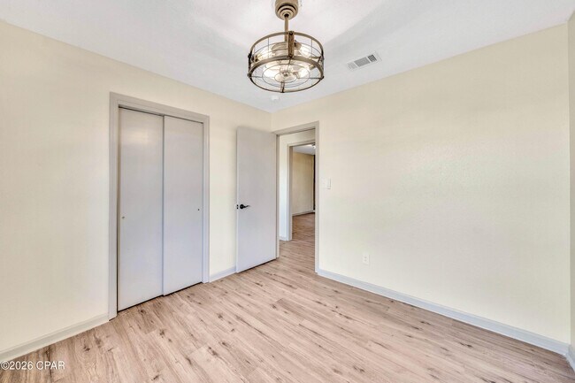 Building Photo - 1401 Mississippi Ave