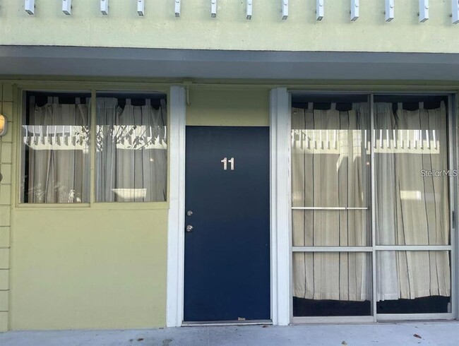 Building Photo - 1301 S Howard Ave