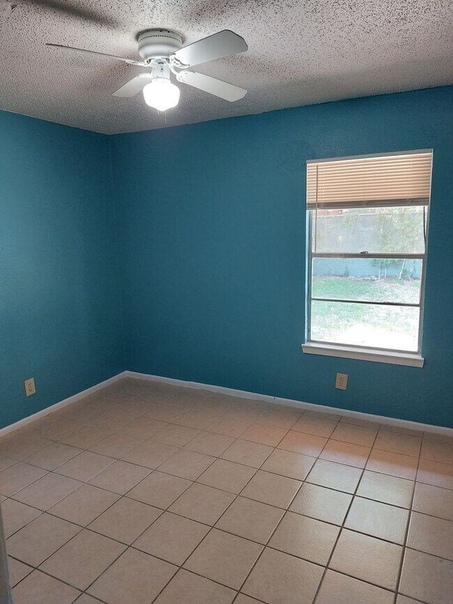 Building Photo - Alnwick Duplex #1