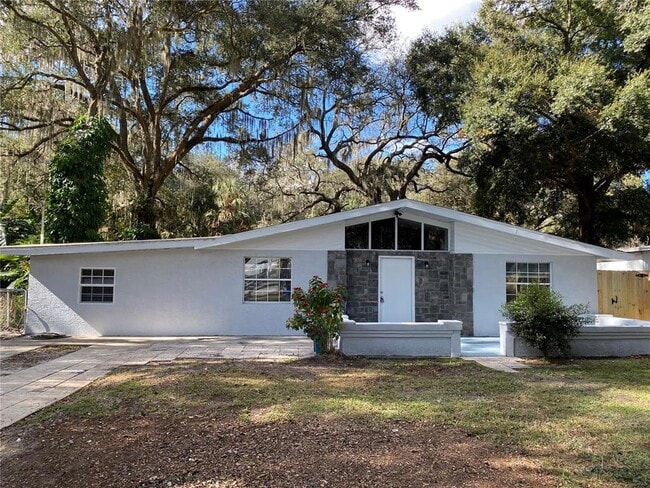 Building Photo - 4409 Plum St