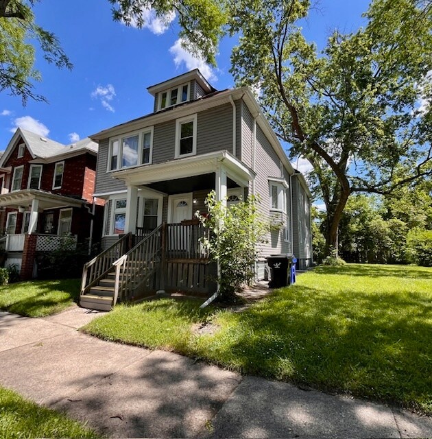 Primary Photo - 2544 Canton St